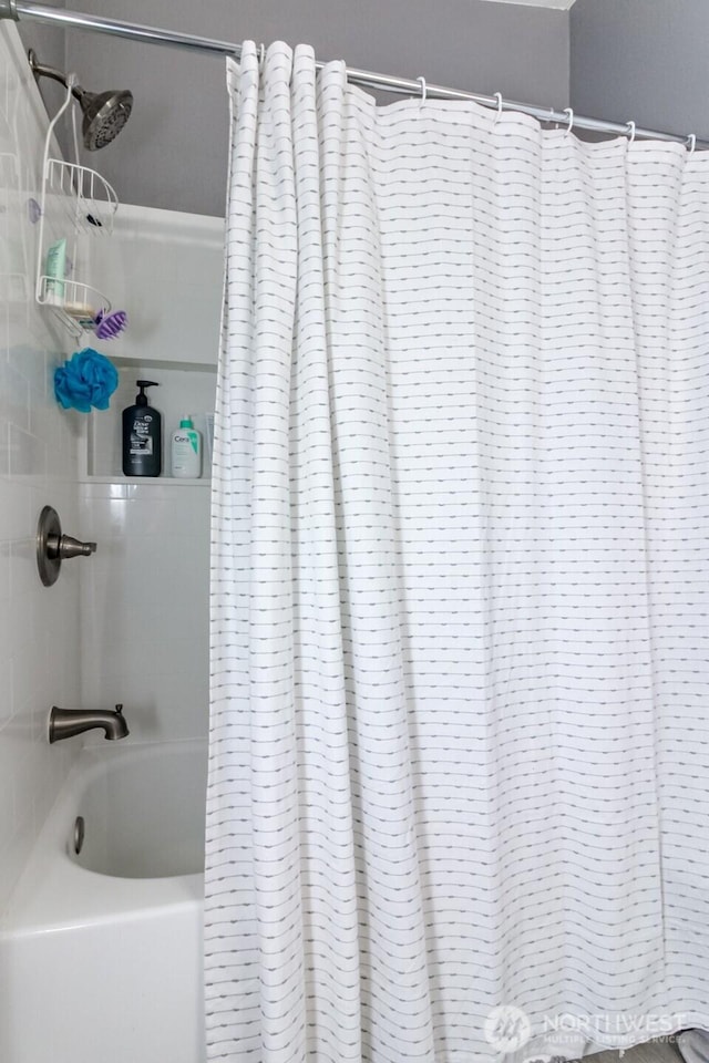 15816 251st St E, Graham, WA 98338 - full bath with shower / bathtub combination with curtain