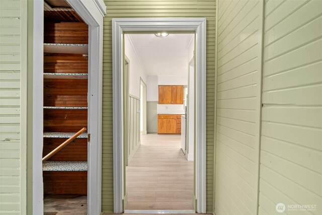 2104 Stuart St, Raymond, WA 98577 - hallway featuring light wood-style floors