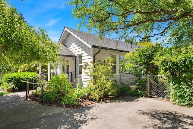 32112 E Bird St, Carnation, WA 98014 - view of front of house featuring a shingled roof
