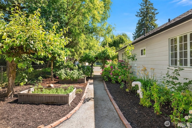 32112 E Bird St, Carnation, WA 98014 - view of yard featuring a vegetable garden