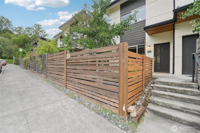 4214 S Trenton St, Seattle, WA 98118 - view of side of home featuring stucco siding