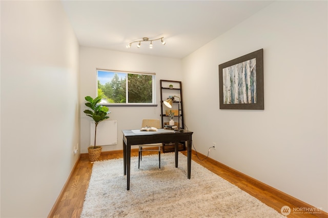 26639 NE Stewart St, Duvall, WA 98019 - office featuring wood finished floors