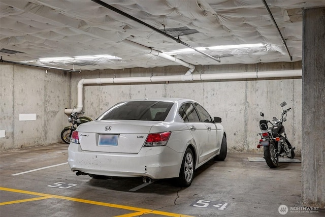 3221 SW Avalon Way Unit 113, Seattle, WA 98126 - view of parking garage