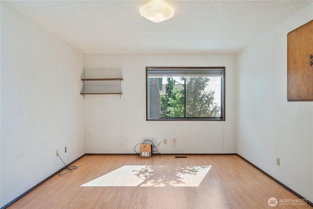 17 Jeffery Pl, Longview, WA 98632 - unfurnished room with wood finished floors and baseboards