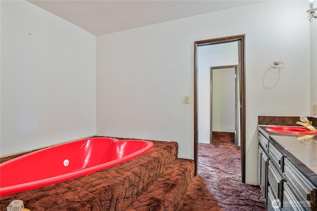 17 Jeffery Pl, Longview, WA 98632 - bathroom with vanity and a bath