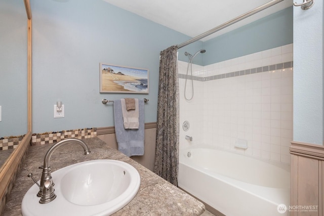 23430 100th Ave SE Unit E102, Kent, WA 98031 - bathroom with shower / bath combo with shower curtain and vanity