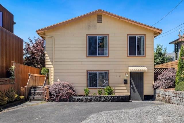 3235 33rd Ave S, Seattle, WA 98144 - view of front facade