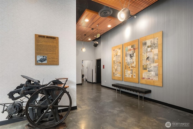 1610 Belmont Ave Unit 314, Seattle, WA 98122 - lobby featuring a high ceiling and recessed lighting