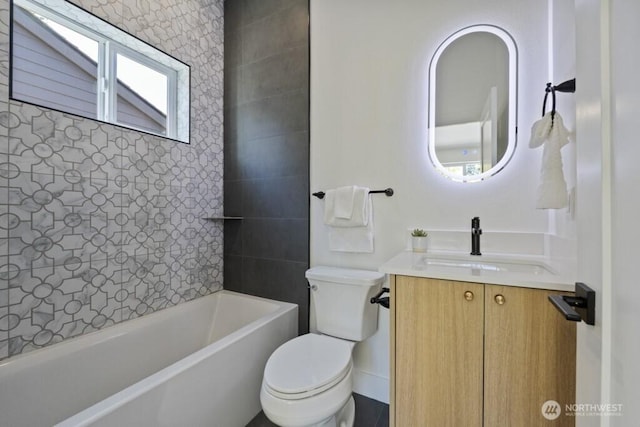 12046 5th Ave NE, Seattle, WA 98125 - full bathroom with vanity and shower / bath combination