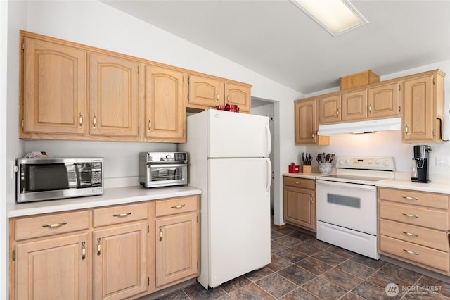 804 E Wapato Ave, Chelan, WA 98816 - photo 18