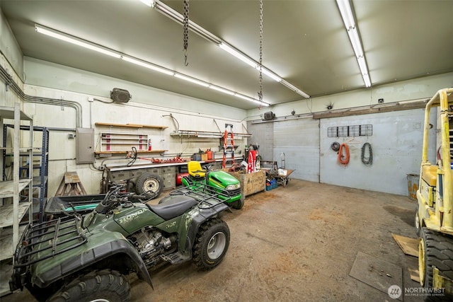 2301 NW Cascade Ave, East Wenatchee, WA 98802 - garage featuring electric panel