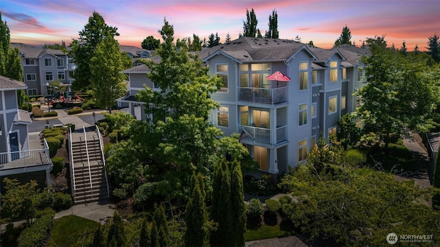 6409 Hazel Ln SE Unit H, Auburn, WA 98092 - back of house featuring stairway