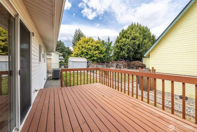 1312 Welch Ave, Wenatchee, WA 98801 - deck with a shed, a fenced backyard, and a mountain view
