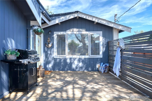 724 Walters Ln, Point Roberts, WA 98281 - view of home's exterior with a gate
