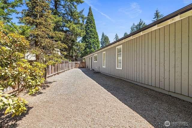 6401 146th Ave NE, Redmond, WA 98052 - view of side of home featuring a fenced backyard