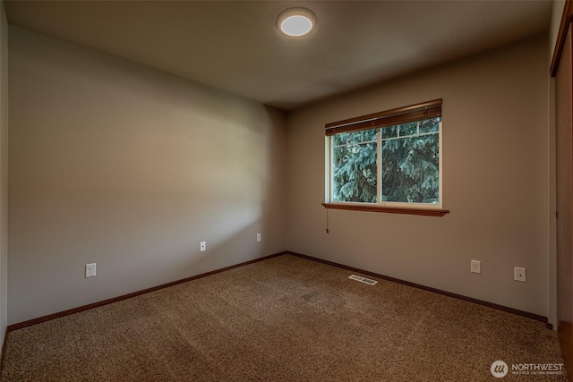 2124 Citation Loop, Wenatchee, WA 98801 - empty room with carpet floors and baseboards