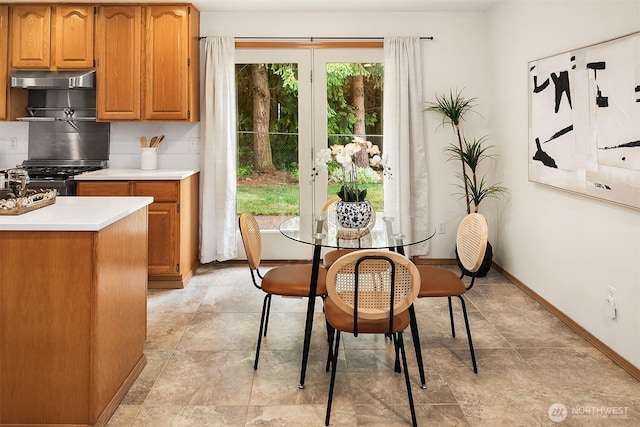 12820 SE 243rd St, Kent, WA 98030 - dining room featuring baseboards