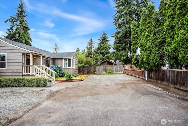 1339 N 167th St, Shoreline, WA 98133 - view of patio