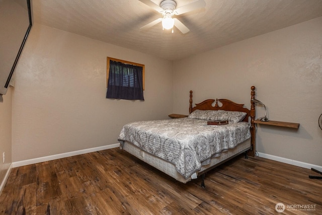 1927 SE Maple Dr, Chehalis, WA 98532 - bedroom featuring wood finished floors and ceiling fan