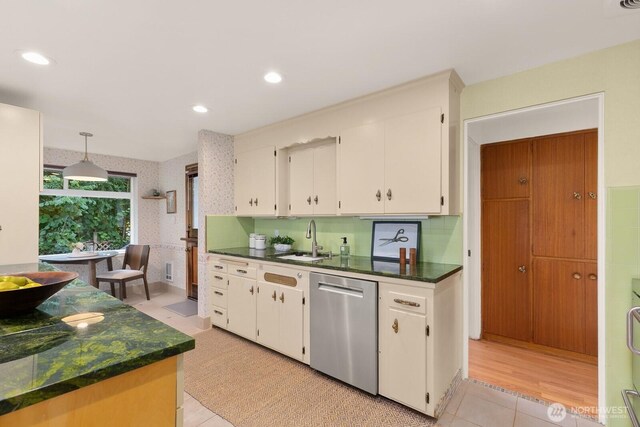 4327 30th Ave W, Seattle, WA 98199 - photo 11