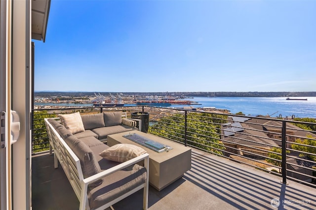 1422 Browns Point Blvd, Tacoma, WA 98422 - balcony featuring a water view and outdoor lounge area