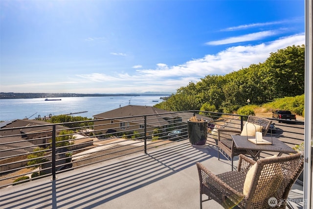 1422 Browns Point Blvd, Tacoma, WA 98422 - balcony with a water view