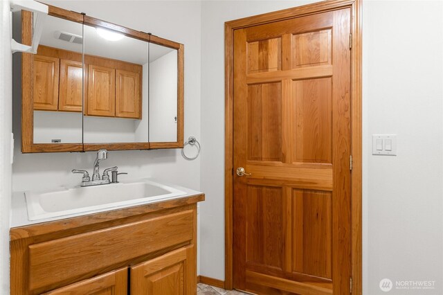 7104 84th St E, Puyallup, WA 98371 - bathroom with vanity