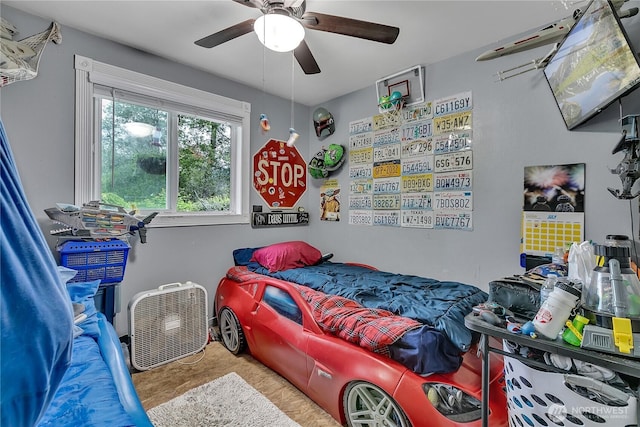 223 Nugget Rd, Gold Bar, WA 98251 - carpeted bedroom featuring ceiling fan
