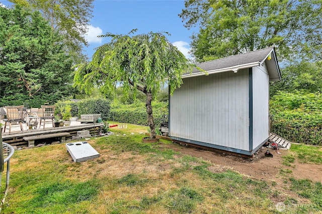 223 Nugget Rd, Gold Bar, WA 98251 - view of grassy yard featuring a shed
