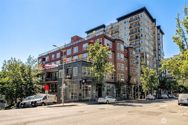 2607 Western Ave Unit 655, Seattle, WA 98121 - view of apartment building / complex