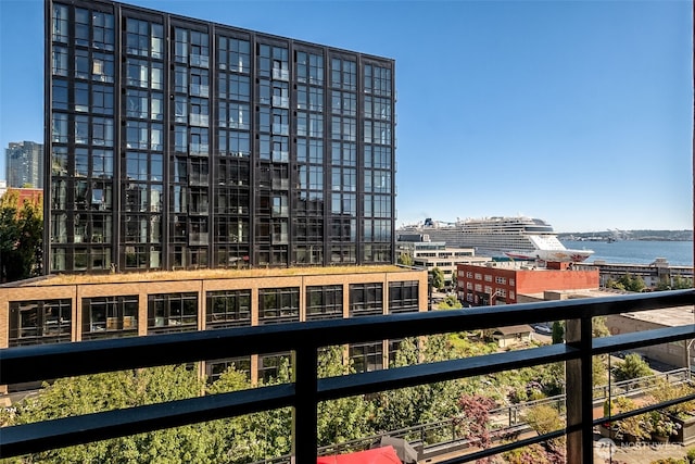 2607 Western Ave Unit 655, Seattle, WA 98121 - view of property with a city view and a water view
