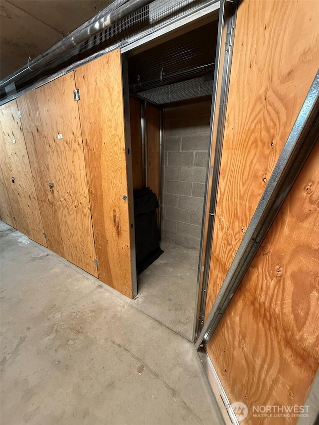 2607 Western Ave Unit 655, Seattle, WA 98121 - unfinished below grade area with concrete block wall