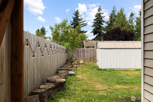 6819 Braker Way, Lynden, WA 98264 - fenced backyard featuring a shed
