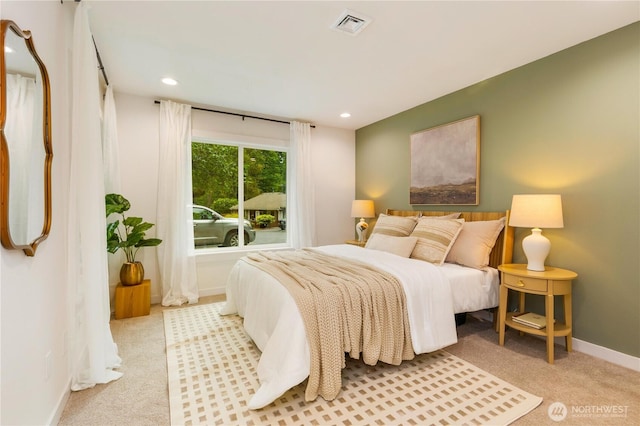 14703 121st Ct NE, Kirkland, WA 98034 - bedroom featuring light colored carpet and recessed lighting