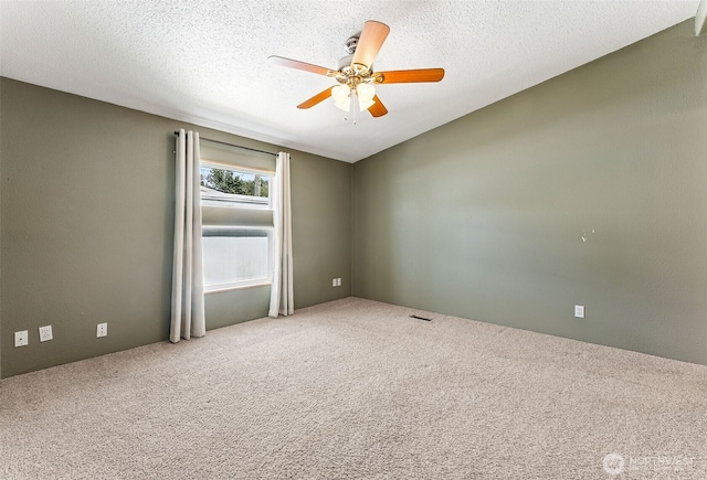 10900 Kuhlmann Rd SE Unit 50, Olympia, WA 98513 - unfurnished room with ceiling fan and carpet