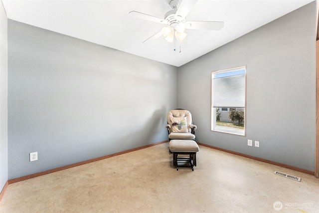 10900 Kuhlmann Rd SE Unit 50, Olympia, WA 98513 - unfurnished room featuring lofted ceiling and a ceiling fan