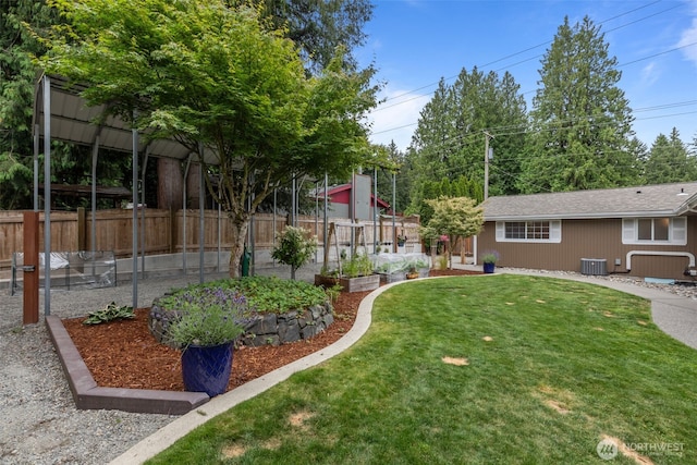 4709 144th St E, Tacoma, WA 98446 - view of yard with a garden