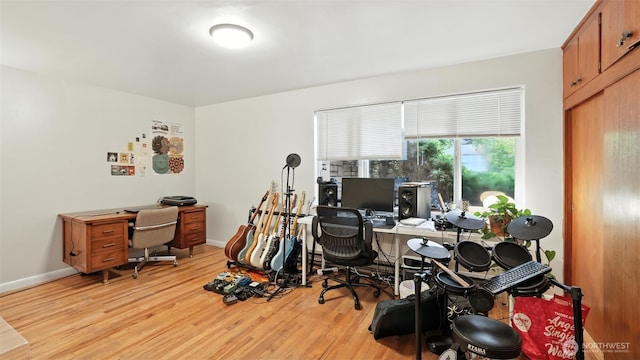 1001 1st Ave N, Seattle, WA 98109 - office space with light wood-style flooring and baseboards