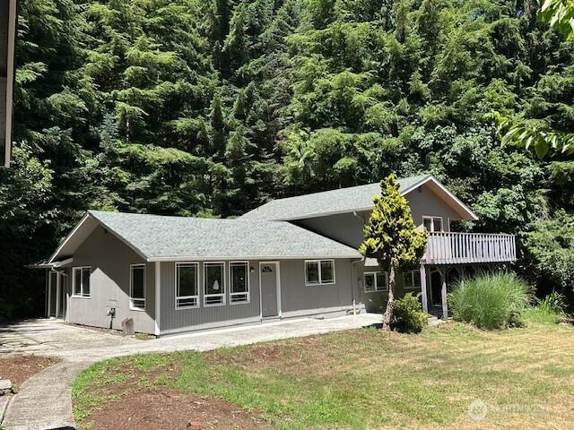 1581 Elochoman Valley Rd, Cathlamet, WA 98612 - photo 1