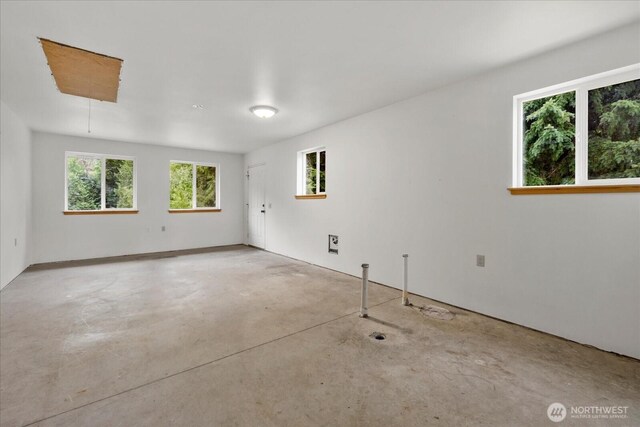 7609 Pressentin Ct, Concrete, WA 98237 - spare room featuring concrete flooring