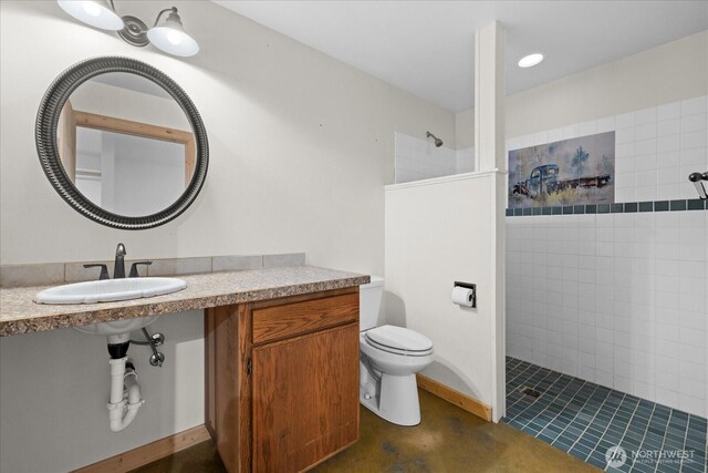 7609 Pressentin Ct, Concrete, WA 98237 - full bath with walk in shower