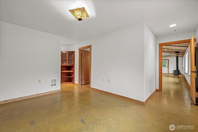 7609 Pressentin Ct, Concrete, WA 98237 - unfurnished room featuring finished concrete floors and baseboards