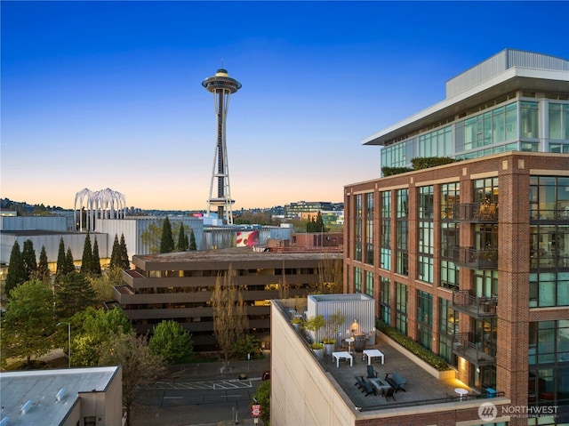 2911 2nd Ave Unit 120, Seattle, WA 98121 - city view