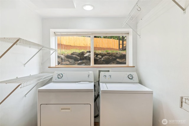 4130 Palatine Ave N, Seattle, WA 98103 - laundry room featuring washer and dryer