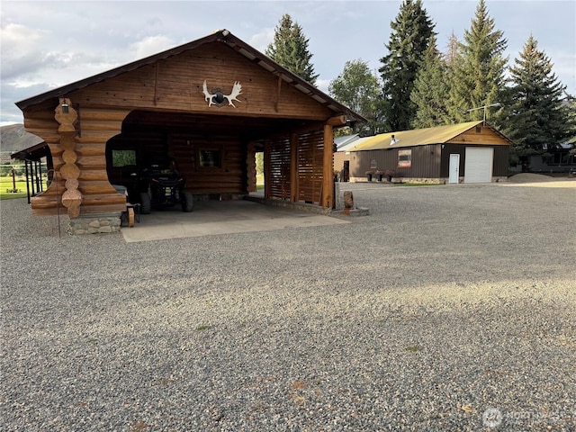 8 Iris Ln, Twisp, WA 98856 - detached garage featuring driveway