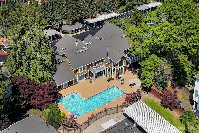 300 N 130th St Unit 2306, Seattle, WA 98133 - view of subject property with a pool area