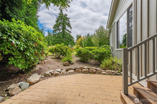 9002 Gleneagle Dr, Blaine, WA 98230 - view of patio / terrace