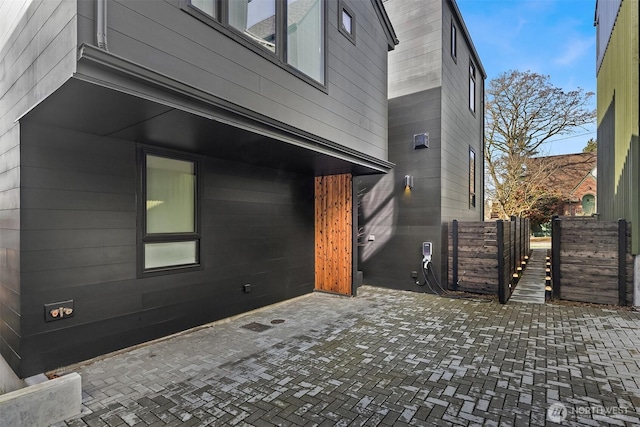 8054A Brooklyn Ave NE, Seattle, WA 98115 - view of side of property with a patio area