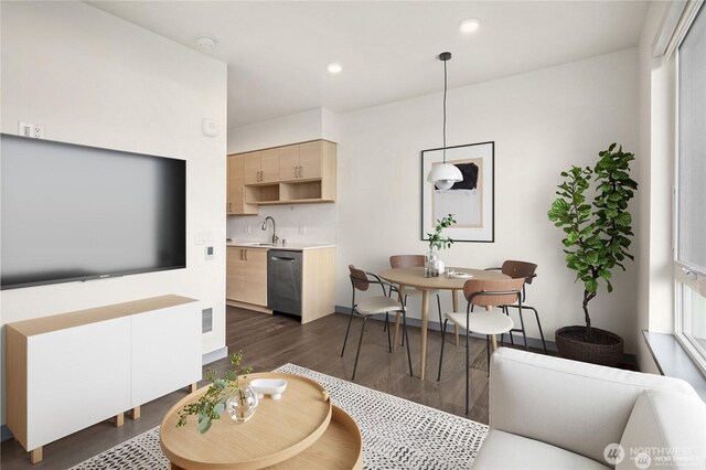 11903 NE 128th St Unit 205, Kirkland, WA 98034 - living room featuring dark wood finished floors and recessed lighting