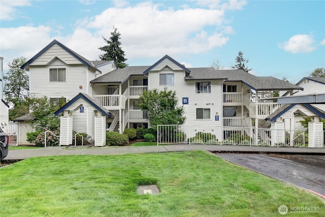 5000 Lake Washington Blvd NE Unit B201, Renton, WA 98056 - view of property featuring stairway